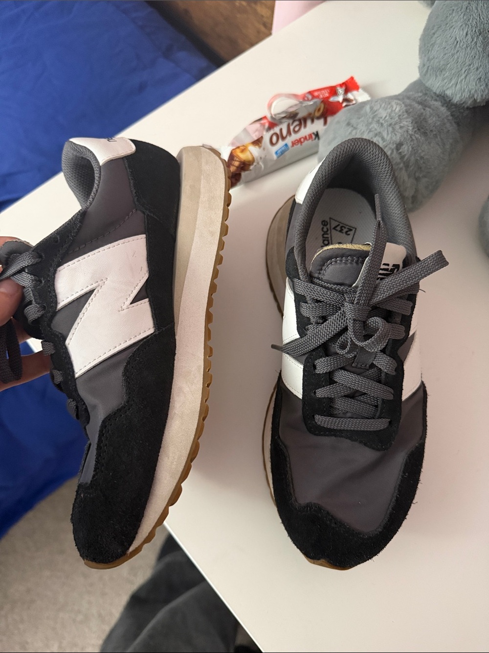 New Balance Men's Black, Gray & White Retro Runner Sneakers